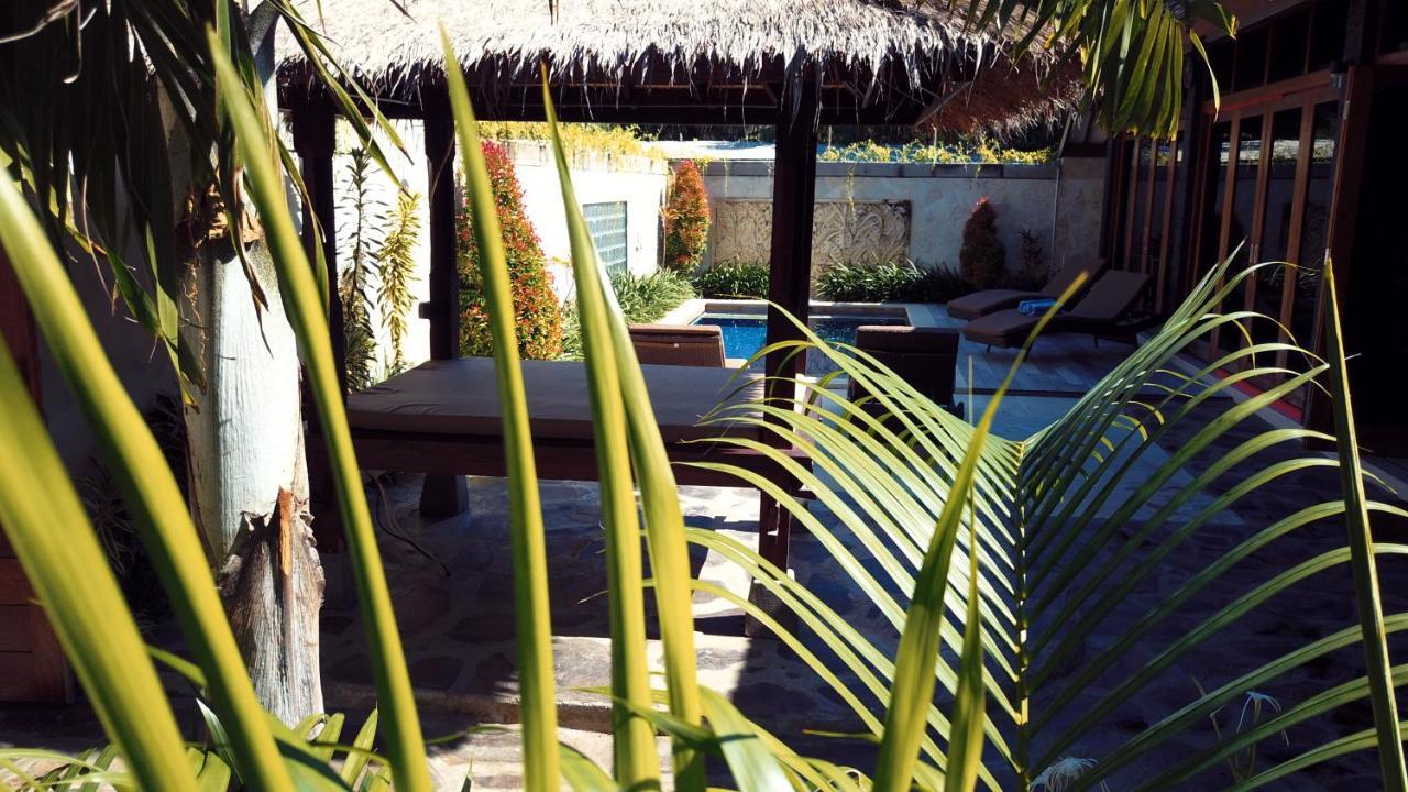 Gili Palms Villas Gili Trawangan Exterior photo